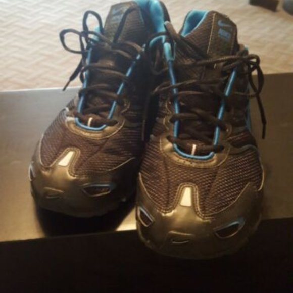 custom made nike shox